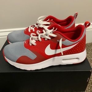 Air Max Tavas